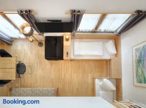 Image of Center Rooms & Apartments