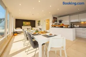 Image of have-a-nice-Stay - Penthouse I Innenstadt I wenige Minuten zum Bahnhof I riesige Dachterrasse