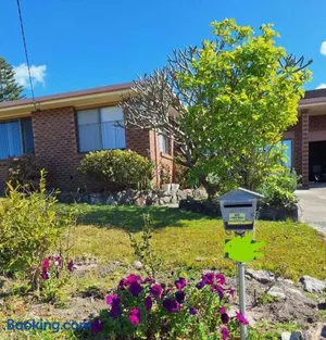 Image of Cozy tiny home in Ulladulla