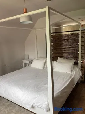 Image of Rustig appartement in het groen met terras