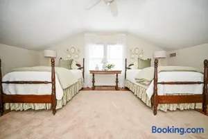 Image of Sunflower Cottage