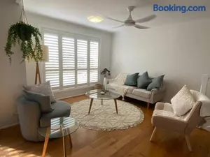 Image of Walk to Moolooloola beach and pets welcome