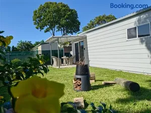 Image of Lovely Hidden Gem in Redcliffe