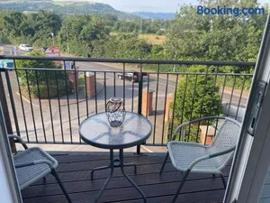 Image of Hastings Apartments Extra Large Self Catering Apt Tourism Certified Free Parking WiFi
