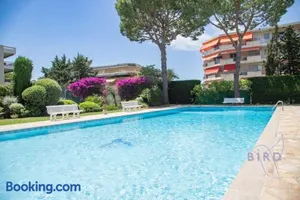 Image of STUDIO With SWIMMING POOL in JUAN LES PINS