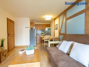 Image of Appartement prestige centre-ville avec piscine, sauna, parking et ascenseur - FR-1-296-298