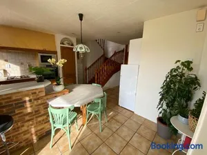 Image of J & C vacation home 8 minutes by car to Disneyland