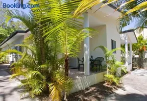 Image of Breakaway - Central, Bright & Breezy Studio with Communal Pool, Minutes From Agnes Water Main Beach