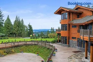 Image of Scimitar Ridge Ranch - Luxury Lodge - Sleeps 35 with Indoor Pool Villa