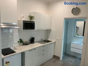 Image of BENDIGO HIGH ST MOTEL - KING BED n KITCHEN