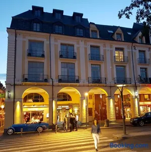Image of LES ARCADES