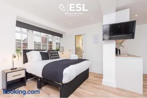 Image of Studio 3, Top Floor Town Centre Apartment