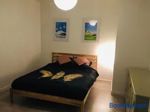 Image of Appart chartreux baignoire massante ,à 3 minutes du centre en bus! 2 étoiles Atout France