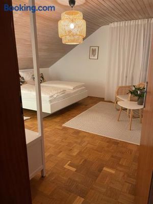 Image of Familiennest Blaustein