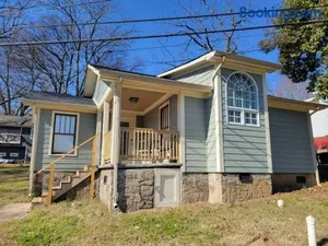 Image of Cozy Center City Cottage*Walk to center city