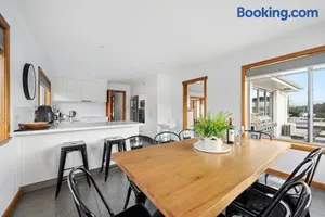 Image of Residence at 165 Great for large groups Sleeps 11
