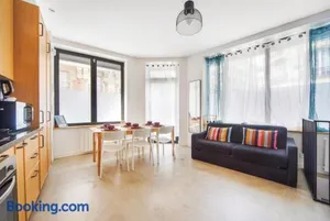 Image of Large Flat Very Close to Montmartre