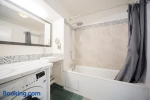 Image of Disney-Paris Appartement - Gare