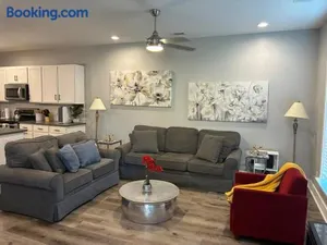 Image of Modern Near Downtown Hospitals Greenville Stay