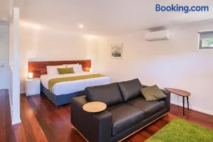 Image of Karri Tree Studio Apartment