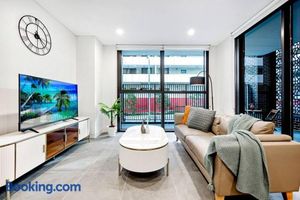 Image of Comfy 1 Bedroom Homebush