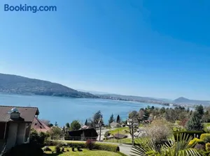 Image of La lumière du lac, duplex avec vue lac, parking