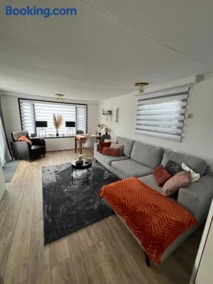 Image of Chalet Linée in bosrijke omgeving Anloo