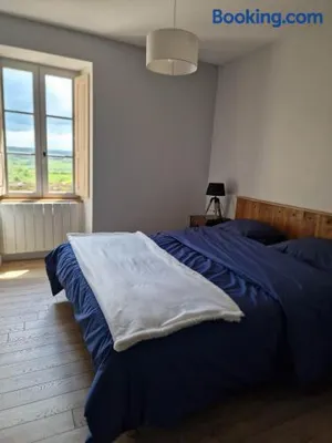 Image of Appartement au coeur de Vezelay - GALERIE 10