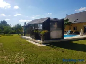 Image of Villa élégante à Saint Clair-d'Arcey avec piscine privée