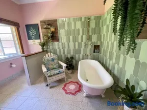 Image of Babinda Quarters