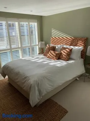 Image of The Green Room - ROOM & EN-SUITE ONLY