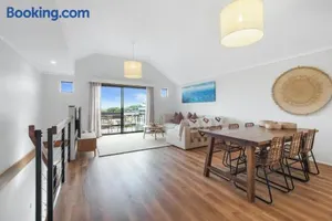 Image of A Stones Throw Gnarabup