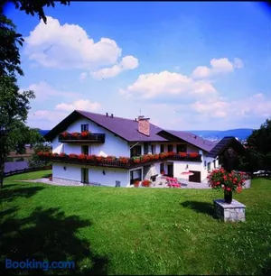 Image of Hotel Bergwiesen - Zimmer mit Balkon oder Terasse