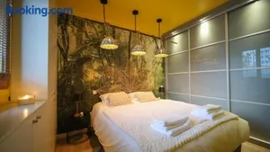 Image of Luxury Copacabana proche Orly et Paris avec baignoire extérieur