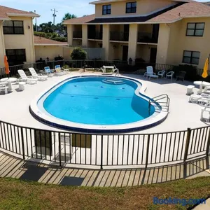 Image of Oasis #18 Daytona Beach Shores Retreat-Walk To The Beach