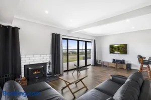 Image of Seaspray home