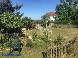 Image of Charmante Maison avec Jardin, Proche Puy du Fou et Cholet, Wifi, Tout Confort - FR-1-622-48
