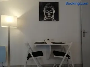 Image of Apt T1 Cosy et ambiance Zen "Cottage de Moissac"
