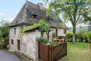 Image of Maison accueillante à Senezergues avec vue sur la montagne
