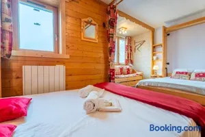Image of Ski In-Out - Heart of Val Thorens Cosy Apartment, WiFi 215