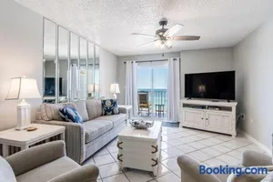 Image of Ocean House 1605