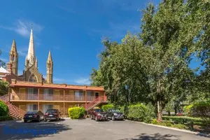Image of Cathedral Motor Inn