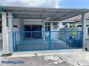 Image of HOMESTAY CIKGU NORa near UTHM KPTM KKTM IPG Moslim onli
