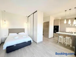 Image of Il Gioiello : Apt 2 pers, Clim, Piscine, Parking