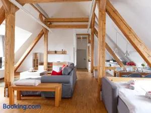 Image of BohnApartments Altstadt-Loft - Wasserbett - gratis Parkplatz - WLAN - Zentrum