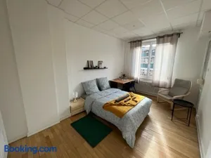 Image of Chambres privées -Private room- dans un spacieux appartement - 100m2 centre proche gare