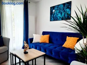 Image of Le Contemporain