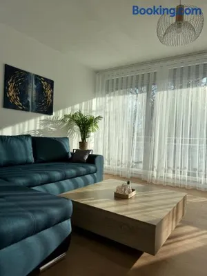 Image of Le 9 - Basel Airport