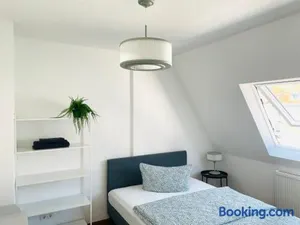 Image of ROOFTOP RESlDENCE