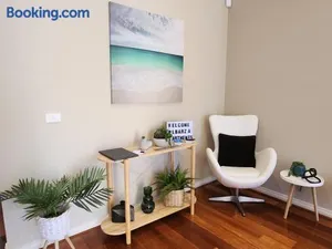Image of Lbarza Spacious 4BR 2 Storey Family Home